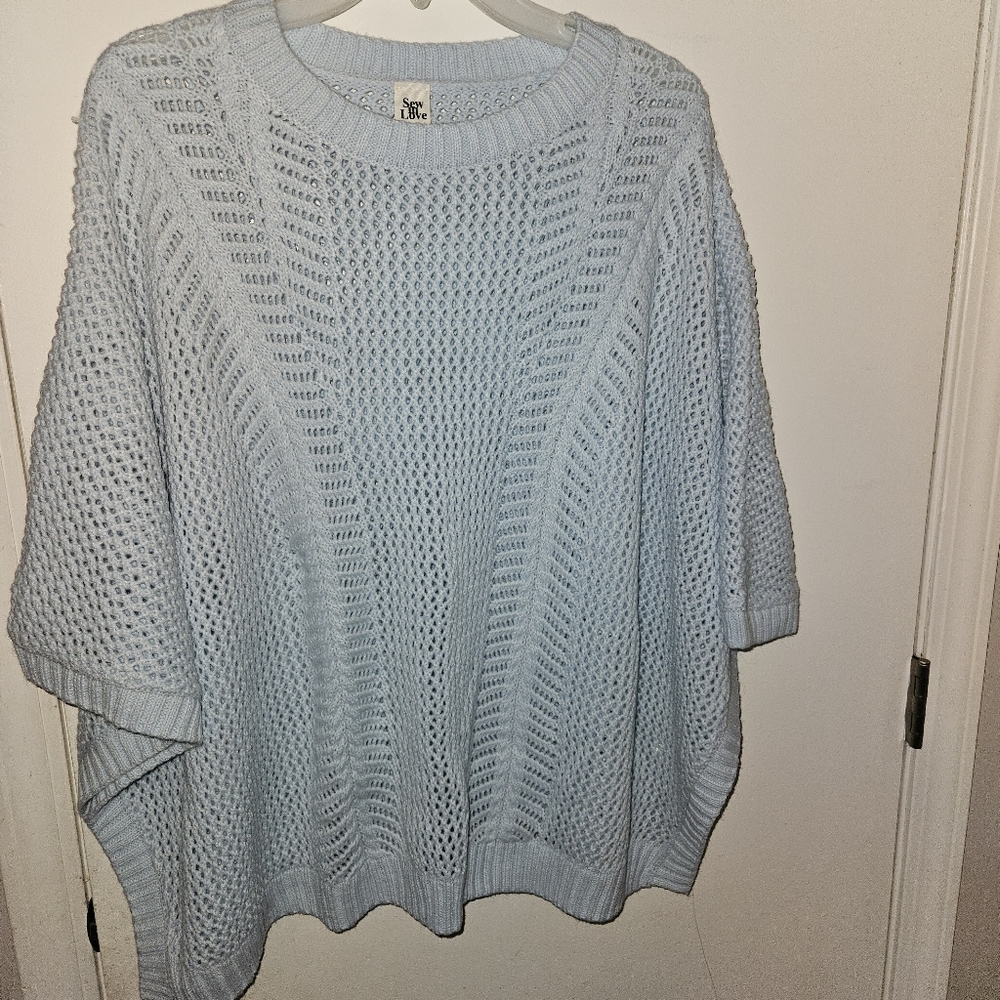 Clothes - Picture 14 of 16